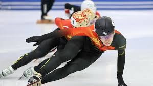 官方：穆尔豪斯与曼联续约3年，并租借加盟莱顿东方